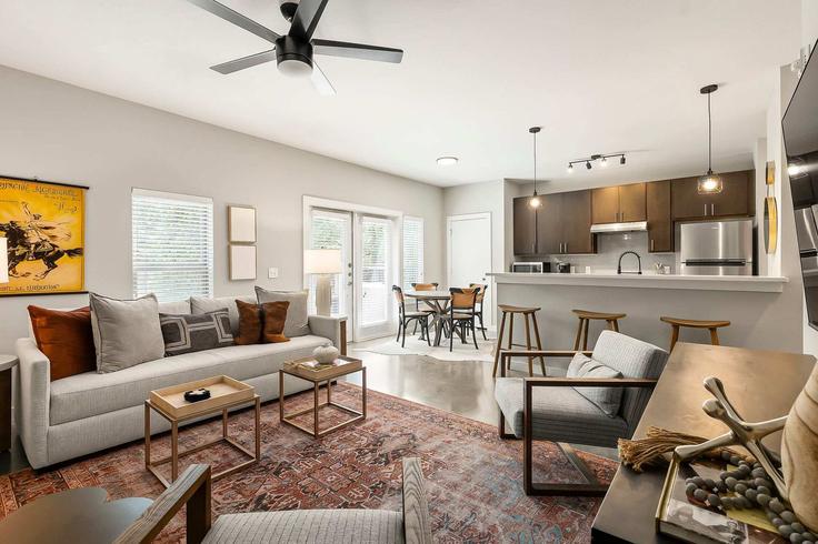 2 bedroom furnished apartment in Thornton Road 1261197P, Austin, Austin, photo 1