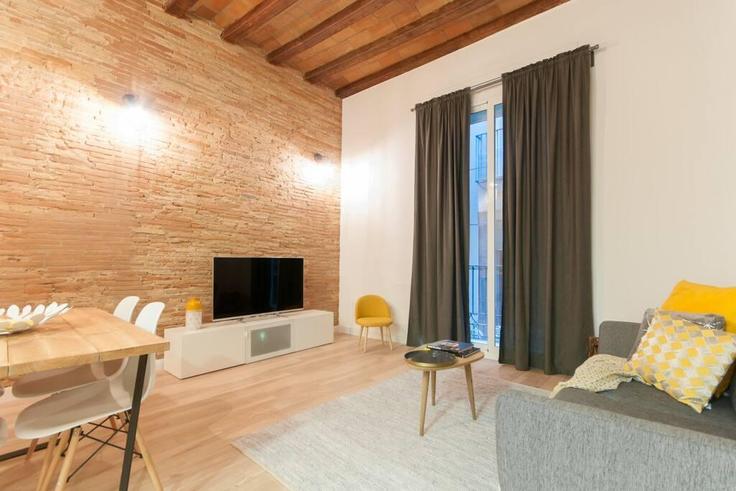 3 apartamento de un dormitorio amueblado en Carrer d'en Serra 1034846P , Ciutat Vella, Barcelona, foto 1