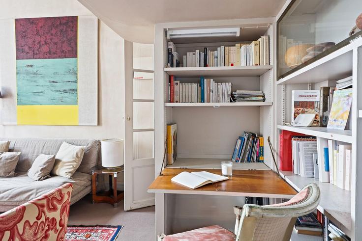 Elegante sala de estar con mobiliario moderno en un apartamento en Building Boulevard Saint-Germain - full-concierge - 1490316 en 7th arrondissement, Paris Elegante sala de estar con mobiliario moderno en un apartamento en Building Boulevard Saint-Germain - full-concierge - 1490316 en 7th arrondissement, Paris