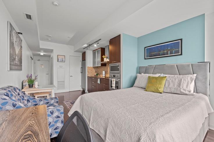 Salle de séjour élégante avec mobilier moderne dans un appartement à Building Toronto - globalstayinc - 1538969 à Old Toronto, Toronto Salle de séjour élégante avec mobilier moderne dans un appartement à Building Toronto - globalstayinc - 1538969 à Old Toronto, Toronto