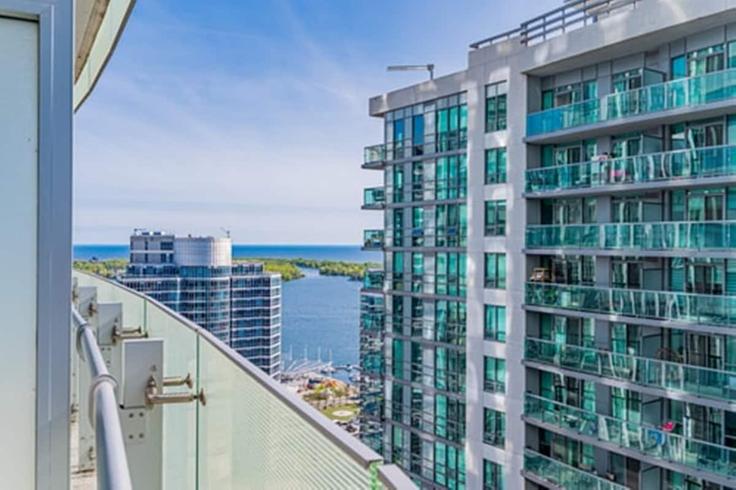 Furnished 2 Bedroom Apartments for Rent in South Core, Toronto