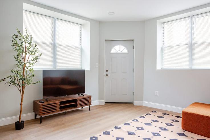 Salle de séjour élégante avec mobilier moderne dans un appartement à Building South 9th Street - globenest - 1314950 - USA à Philadelphia, Philadelphia