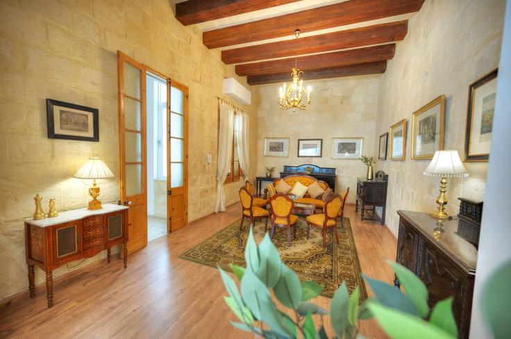 Valletta, Valletta에 위치한 Building Archbishop Street - gobnb-ltd - 1329246 아파트의 세련된 인테리어가 돋보이는 거실