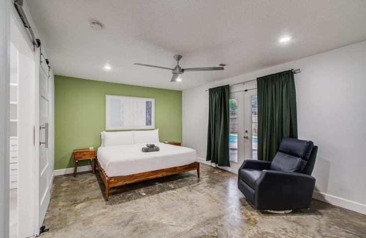 Bedroom