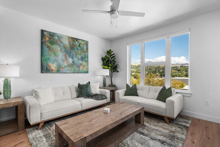 Elegante sala de estar con mobiliario moderno en un apartamento en Building West 300 North - grandroad - 1268569 - USA en Salt Lake City, Salt Lake City