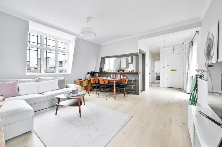 City of Westminster, London에 위치한 Building Weymouth Street - guestready-uk - 1311565 - LON 아파트의 세련된 인테리어가 돋보이는 거실 City of Westminster, London에 위치한 Building Weymouth Street - guestready-uk - 1311565 - LON 아파트의 세련된 인테리어가 돋보이는 거실