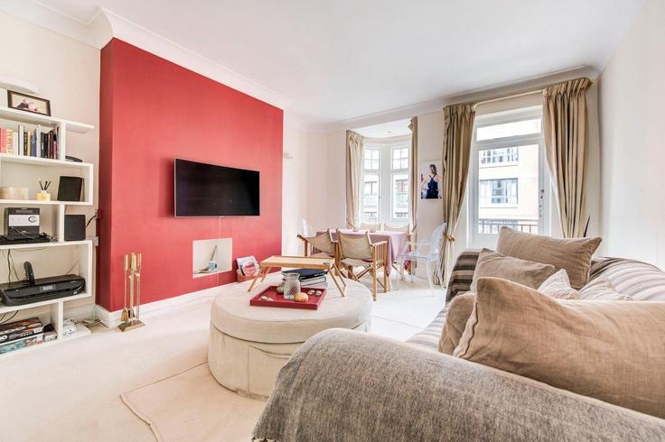 Royal Borough of Kensington and Chelsea, London에 위치한 Building Drayton Gardens - guestready-uk - 1311623 - LON 아파트의 세련된 인테리어가 돋보이는 거실
