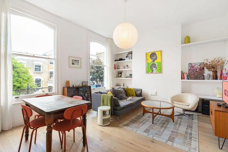 Elegantly designed living room with modern furnishings in an apartment at Building Pyrland Road - guestready-uk - 1359983 in London Borough of Islington, London