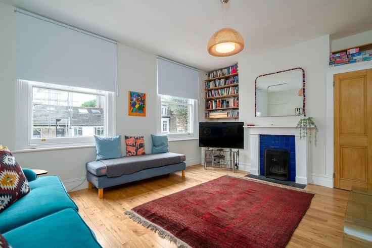 London Borough of Southwark, London에 위치한 Building Denman Road - guestready-uk - 1298573 - LON 아파트의 세련된 인테리어가 돋보이는 거실