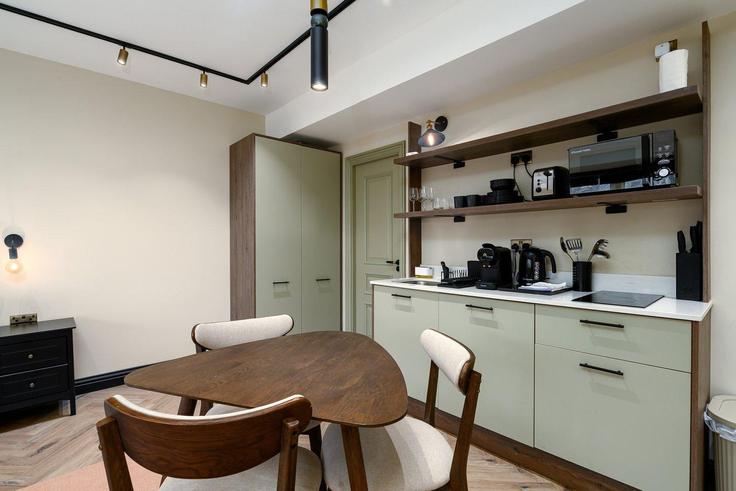 Funktionelle und stilvolle Küche mit erstklassige Ausstattung in einer gehobenen Wohnung im Building Chalton Street - guestready-uk - 1334509 in London Borough of Camden, London Funktionelle und stilvolle Küche mit erstklassige Ausstattung in einer gehobenen Wohnung im Building Chalton Street - guestready-uk - 1334509 in London Borough of Camden, London