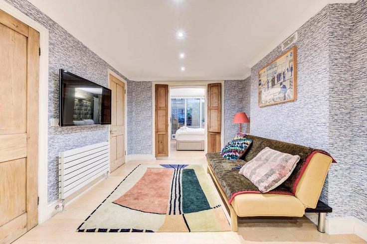 Building Ravensdon Street - guestready-uk - 1311585 - LON adresindeki bir dairede modern mobilyalarla zarif bir şekilde tasarlanmış oturma odası London Borough of Lambeth, London