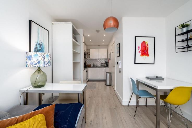 Building McMillan Street - guestready-uk - 1311622 - LON adresindeki bir dairede modern mobilyalarla zarif bir şekilde tasarlanmış oturma odası Royal Borough of Greenwich, London