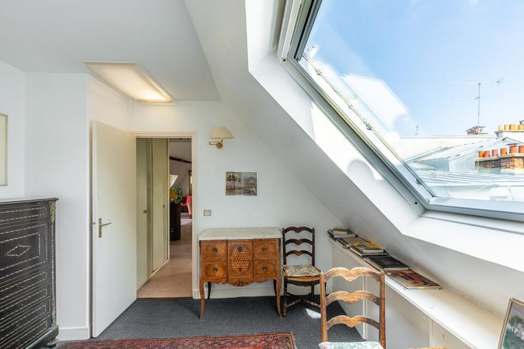 Elegantly designed living room with modern furnishings in an apartment at Building 6 boulevard Magenta - guestready - 1599415 in 10th arrondissement, Paris