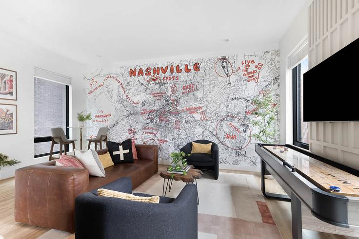 Nashville NashvilleのBuilding Lynwood Avenue - hallsonhospitality - 1241254 - BNAのアパートメントにある、モダンな家具を備えたエレガントなデザインのリビングルーム Nashville NashvilleのBuilding Lynwood Avenue - hallsonhospitality - 1241254 - BNAのアパートメントにある、モダンな家具を備えたエレガントなデザインのリビングルーム