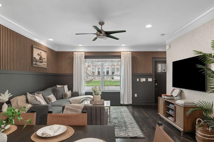 Nashville NashvilleのBuilding Wedgewood Avenue - hallsonhospitality - 1043941 - BNAのアパートメントにある、モダンな家具を備えたエレガントなデザインのリビングルーム Nashville NashvilleのBuilding Wedgewood Avenue - hallsonhospitality - 1043941 - BNAのアパートメントにある、モダンな家具を備えたエレガントなデザインのリビングルーム