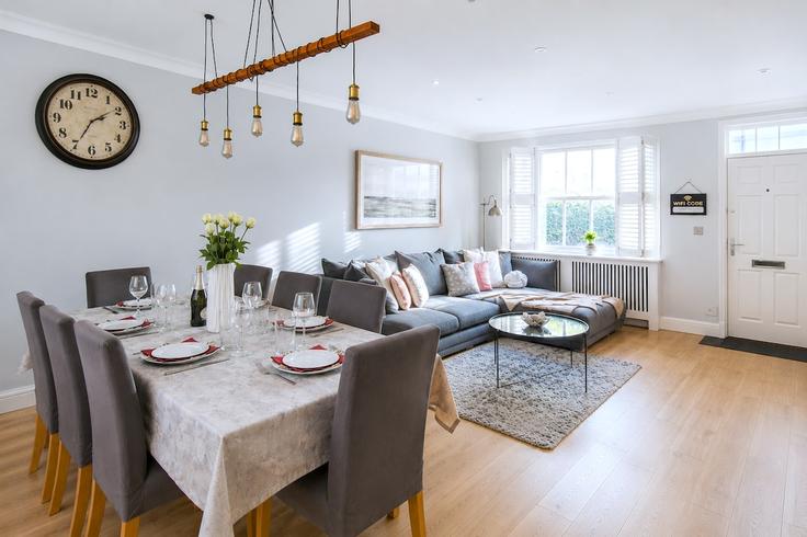 Elegante sala de estar con mobiliario moderno en un apartamento en Building Gloucester Terrace - happyhostlondon-ltd - 1547349 en City of Westminster, London Elegante sala de estar con mobiliario moderno en un apartamento en Building Gloucester Terrace - happyhostlondon-ltd - 1547349 en City of Westminster, London