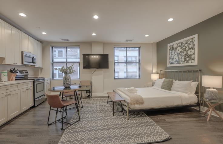 Boston, Boston에 위치한 Building Milk Street - healinghomesofboston - 1076687 - BOS 유닛의 세련된 인테리어가 돋보이는 거실