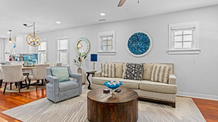 Salle de séjour élégante avec mobilier moderne dans un appartement à Building Battersea Road - heightened-hospitality - 1309016 - USA à Ocean City, Ocean City Salle de séjour élégante avec mobilier moderne dans un appartement à Building Battersea Road - heightened-hospitality - 1309016 - USA à Ocean City, Ocean City