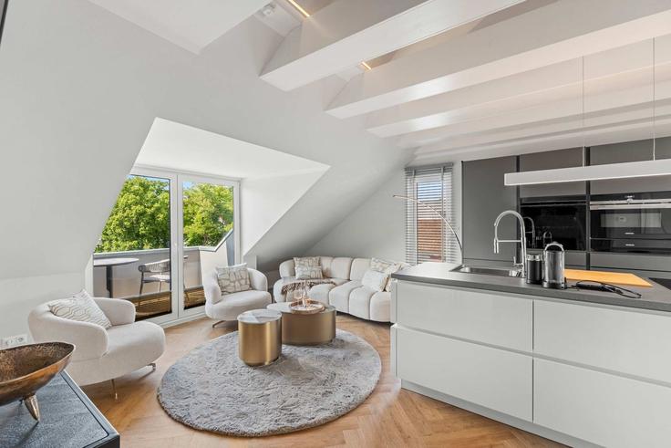 Building Höppnerweg - heju - 1601801 adresindeki bir dairede modern mobilyalarla zarif bir şekilde tasarlanmış oturma odası Timmendorfer Strand, Timmendorfer Strand