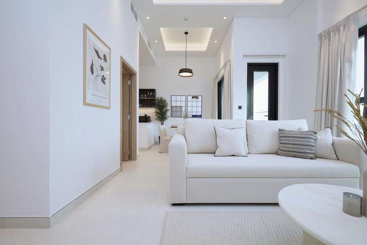 Downtown Jabel Ali, Dubai 소재 Building Downtown Street - hive-holiday-homes-dubai - 1256228 - DXB 유닛에 마련된, 현대적인 가구로 꾸며진 우아한 디자인의 거실 Downtown Jabel Ali, Dubai 소재 Building Downtown Street - hive-holiday-homes-dubai - 1256228 - DXB 유닛에 마련된, 현대적인 가구로 꾸며진 우아한 디자인의 거실