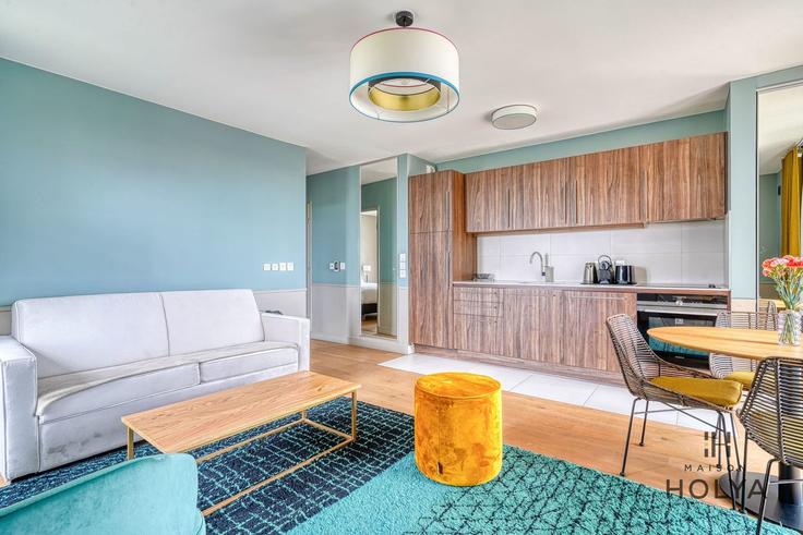 Building Boulevard Suchet - holya - 1253868 adresindeki bir dairede modern mobilyalarla zarif bir şekilde tasarlanmış oturma odası 16th arrondissement, Paris