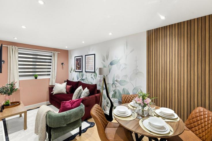 Elegant gestaltetes Wohnzimmer mit moderner Einrichtung in einer Wohnung im Building 2b, 243 Beckenham Road - home-to-host-usa - 1635277 in London Borough of Bromley, Beckenham Elegant gestaltetes Wohnzimmer mit moderner Einrichtung in einer Wohnung im Building 2b, 243 Beckenham Road - home-to-host-usa - 1635277 in London Borough of Bromley, Beckenham