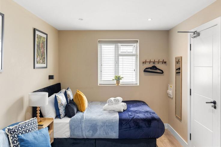 1 möblierte Einzimmerwohnung in 46 Runnymede Gardens, Western Avenue 1559184P , London Borough of Ealing, Greenford, Foto 1
