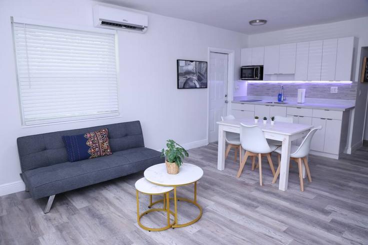 1 apartamento de un dormitorio amueblado en Southwest 37th Avenue 1056521P , Miami, Miami, foto 1 1 apartamento de un dormitorio amueblado en Southwest 37th Avenue 1056521P , Miami, Miami, foto 1