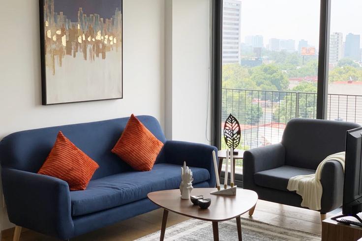 Elegante sala de estar con mobiliario moderno en un apartamento en Building Diagonal Patriotismo - hostair - 1582468 en Mexico City, Mexico City Elegante sala de estar con mobiliario moderno en un apartamento en Building Diagonal Patriotismo - hostair - 1582468 en Mexico City, Mexico City