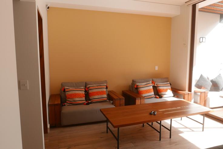 Sala de estar elegantemente projetada com móveis modernos em um apartamento no Building Laplace - hostair - 1582423 em Mexico City, Mexico City Sala de estar elegantemente projetada com móveis modernos em um apartamento no Building Laplace - hostair - 1582423 em Mexico City, Mexico City