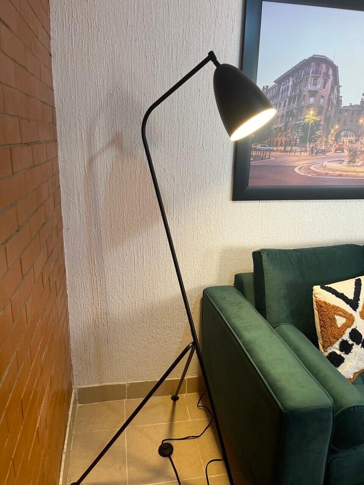 Elegant gestaltetes Wohnzimmer mit moderner Einrichtung in einer Wohnung im Building Calle Doctor Velasco - hostair - 1582400 in Mexico City, Mexico City Elegant gestaltetes Wohnzimmer mit moderner Einrichtung in einer Wohnung im Building Calle Doctor Velasco - hostair - 1582400 in Mexico City, Mexico City