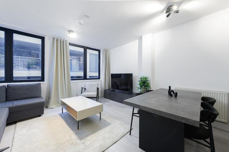 Building Pear Tree Street - hostarahomes - 1465913 adresindeki bir dairede modern mobilyalarla zarif bir şekilde tasarlanmış oturma odası London Borough of Islington, London