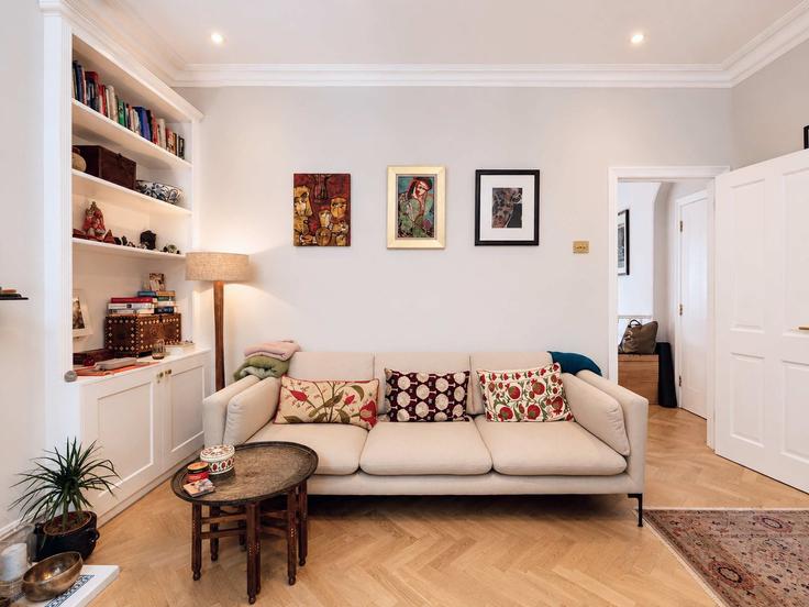 Salle de séjour élégante avec mobilier moderne dans un appartement à Building Bedford Road - hostedbysleepover - 1570202 à London Borough of Lambeth, London Salle de séjour élégante avec mobilier moderne dans un appartement à Building Bedford Road - hostedbysleepover - 1570202 à London Borough of Lambeth, London
