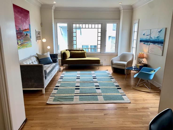 Salle de séjour élégante avec mobilier moderne dans un appartement à Building Sacramento Street - hostwell-services - 1259135 - SFO à San Francisco, San Francisco