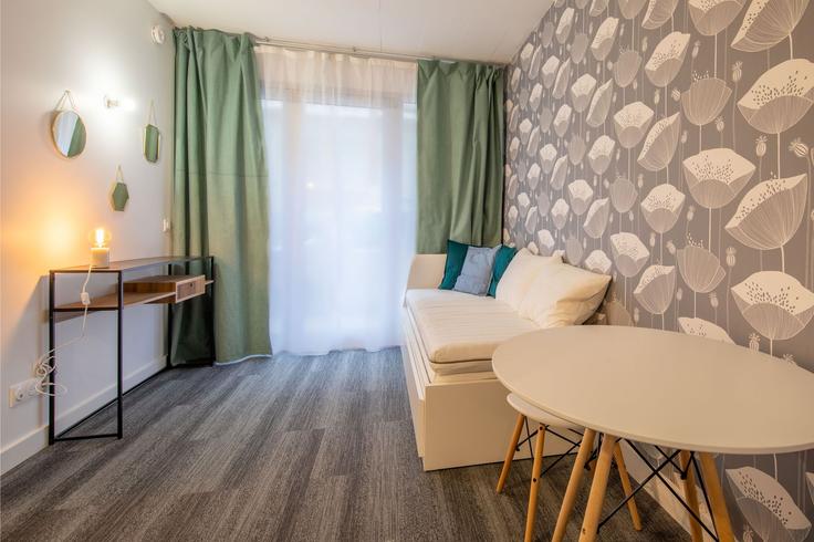 Paris 12th arrondissementのBuilding Rue de Wattignies - houst - 1032793のアパートメントにある、モダンな家具を備えたエレガントなデザインのリビングルーム Paris 12th arrondissementのBuilding Rue de Wattignies - houst - 1032793のアパートメントにある、モダンな家具を備えたエレガントなデザインのリビングルーム