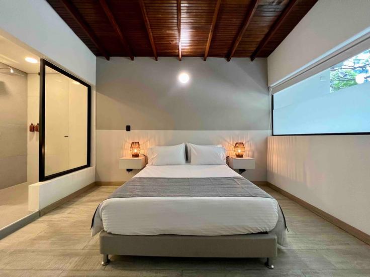 Calle 10にある5件の寝室・家具付きアパート(1638533P、El Poblado、Medellín)写真 1枚 Calle 10にある5件の寝室・家具付きアパート(1638533P、El Poblado、Medellín)写真 1枚