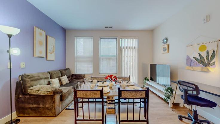 Salle de séjour élégante avec mobilier moderne dans un appartement à Building Bedford Street - ibrar-eclipse - 1501468 à Stamford, Stamford