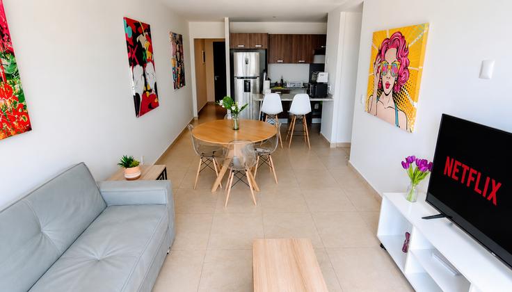 Salle de séjour élégante avec mobilier moderne dans un appartement à Building Calzada General Mariano Escobedo - ihaus-properties - 1282165 - MEX à Mexico City, Mexico City Salle de séjour élégante avec mobilier moderne dans un appartement à Building Calzada General Mariano Escobedo - ihaus-properties - 1282165 - MEX à Mexico City, Mexico City