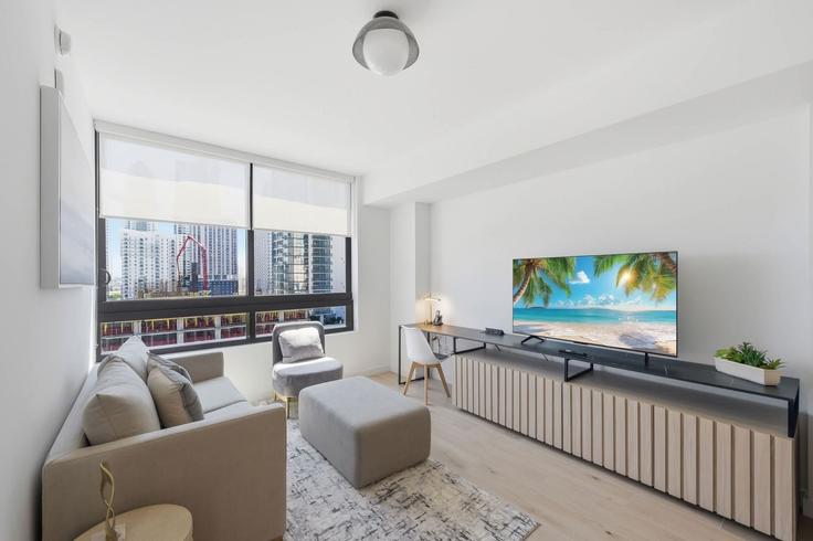 Miami MiamiのBuilding North Miami Avenue - ilios-rentals - 1559812のアパートメントにある、モダンな家具を備えたエレガントなデザインのリビングルーム