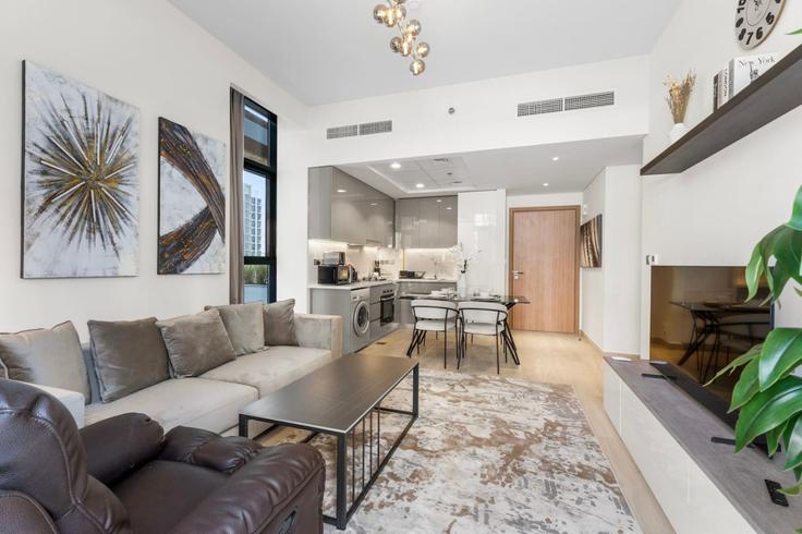 Building Tariaq Bedon Esm - ivy - 1387996 adresindeki bir dairede modern mobilyalarla zarif bir şekilde tasarlanmış oturma odası Nad Al Sheba, Dubai