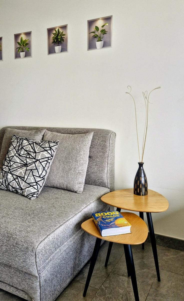 Mexico City Mexico CityのBuilding Lafragua - kar-memijes-stays - 1574866のアパートメントにある、モダンな家具を備えたエレガントなデザインのリビングルーム Mexico City Mexico CityのBuilding Lafragua - kar-memijes-stays - 1574866のアパートメントにある、モダンな家具を備えたエレガントなデザインのリビングルーム