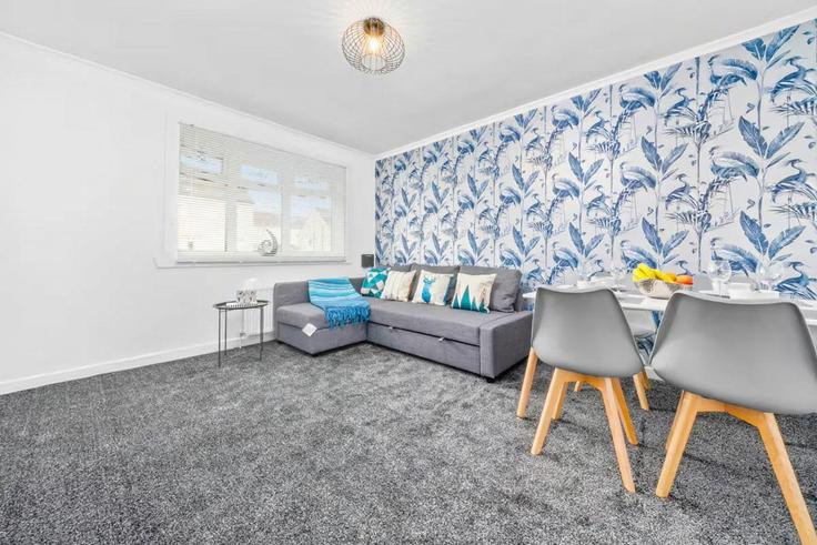 Building South Place - klass-living-ltd - 1410258 adresindeki bir dairede modern mobilyalarla zarif bir şekilde tasarlanmış oturma odası Bellshill, Bellshill