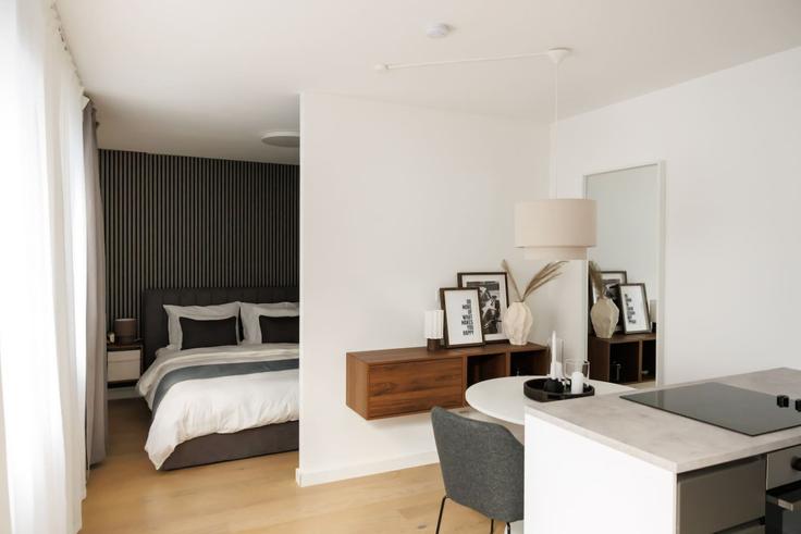 Vienna, Vienna에 위치한 Building Wallensteinstraße - kpa-immobilien-gmbh - 1255959 - VIE 아파트의 세련된 인테리어가 돋보이는 거실
