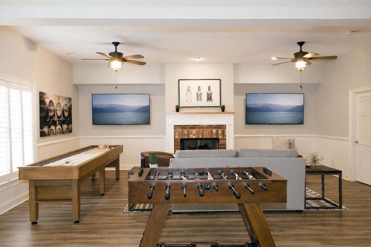 Nashville, Nashville에 위치한 Building Westchase Drive - krpm - 1051664 - BNA 유닛의 세련된 인테리어가 돋보이는 거실