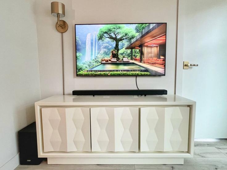 San Diego San DiegoのBuilding West Beech Street - kubandaproperties - 1514879のアパートメントにある、モダンな家具を備えたエレガントなデザインのリビングルーム