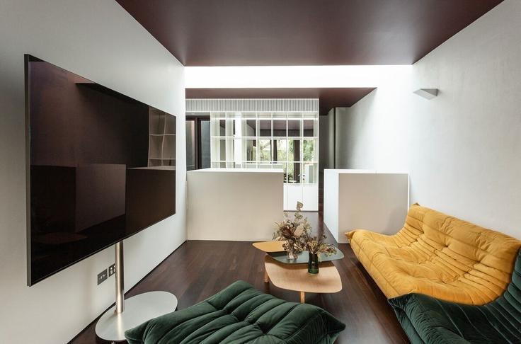 Salle de séjour élégante avec mobilier moderne dans un appartement à Building Belmont Street - labode-accommodation - 1319823 à Alexandria, Sydney
