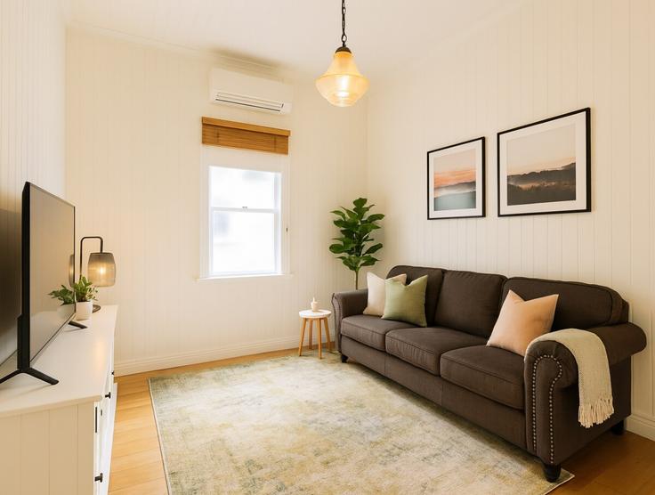 Salle de séjour élégante avec mobilier moderne dans un appartement à Building Gladstone Road - lane-property - 1367413 à Highgate Hill, Brisbane