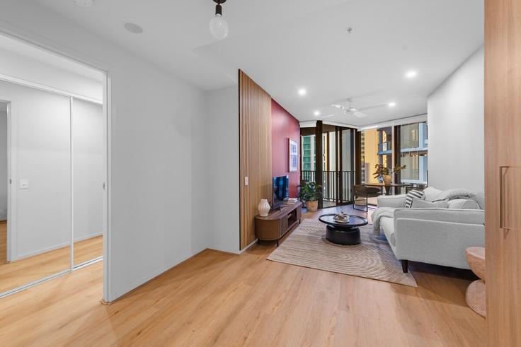 Elegant gestaltetes Wohnzimmer mit moderner Einrichtung in einer Wohnung im Building Queen Street - lane-property - 1310585 - AUS in Brisbane City, Brisbane