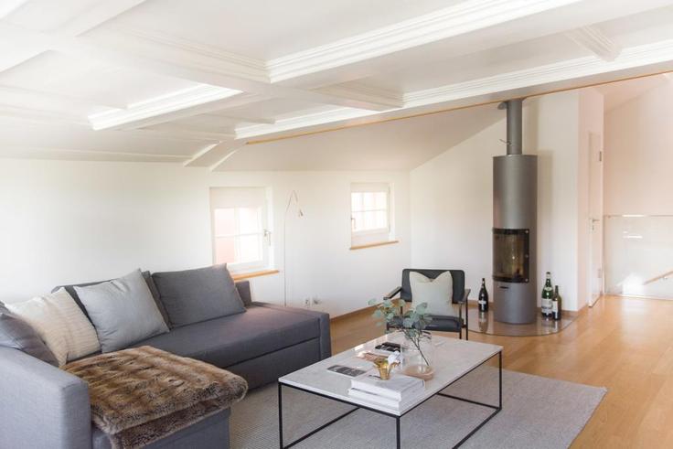 Salle de séjour élégante avec mobilier moderne dans un appartement à Building Frankengasse - lebijou-apart-hotel - 1580735 à District 1, Zurich Salle de séjour élégante avec mobilier moderne dans un appartement à Building Frankengasse - lebijou-apart-hotel - 1580735 à District 1, Zurich