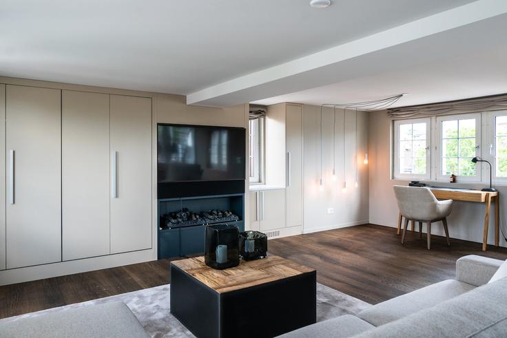 Building Limmatquai - lebijou-apart-hotel - 1580742 adresindeki bir dairede modern mobilyalarla zarif bir şekilde tasarlanmış oturma odası District 1, Zurich Building Limmatquai - lebijou-apart-hotel - 1580742 adresindeki bir dairede modern mobilyalarla zarif bir şekilde tasarlanmış oturma odası District 1, Zurich
